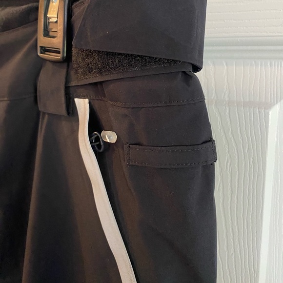 Women’s Roxy Rushmore 2L Snowboard Pants Size Medium - Picture 4 of 10